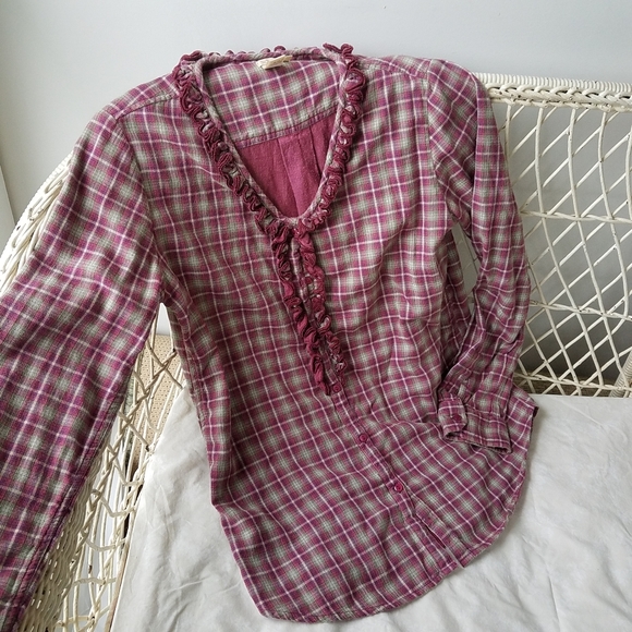 Territory Ahead Plaid Flannel Top - Picture 5 of 7
